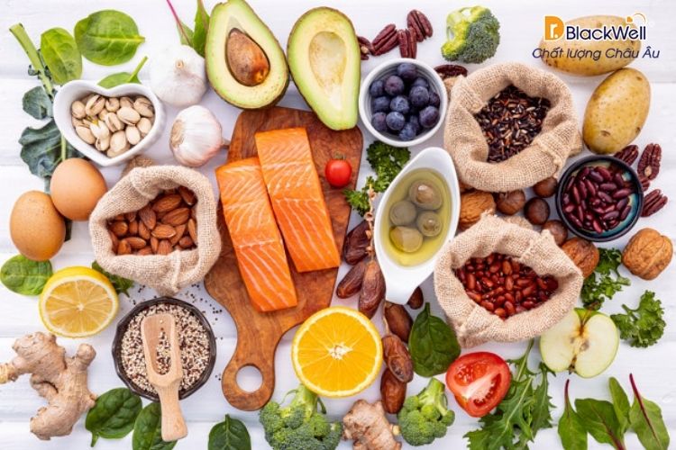 bo-sung-DHA-cho-tre-ket-hop-bua-an-giau-chat-beo